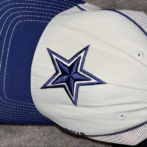 Dallas cowboys - Picture 1 of 3